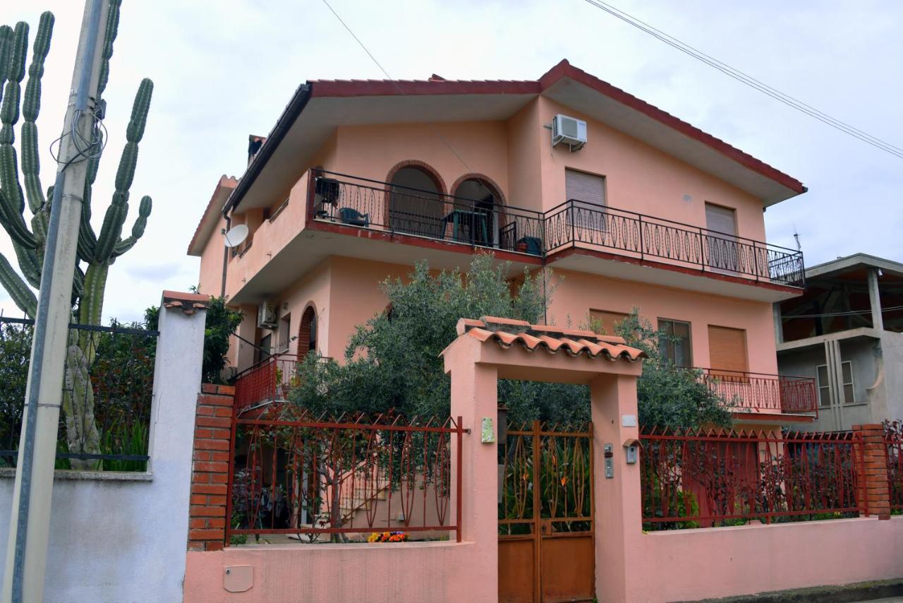 La Casa Del Cuore Muravera Buitenkant foto